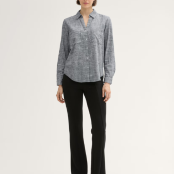 Blouse with chest pockets