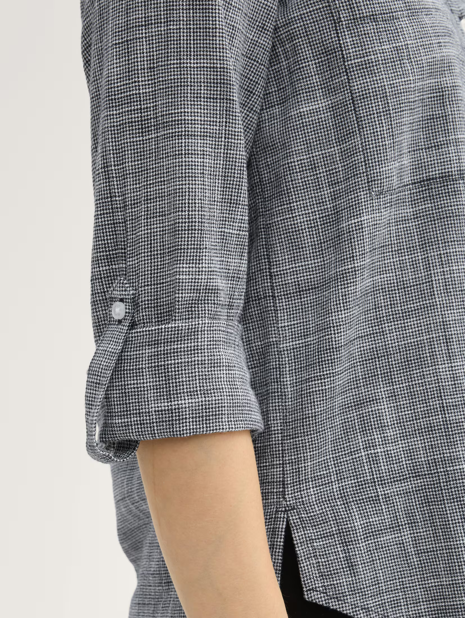 Blouse with chest pockets - Image 3